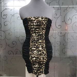 SPEECHLESS-NWT. S-Black & leopard strapless dress